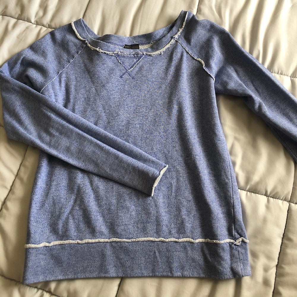80s style workout sweater